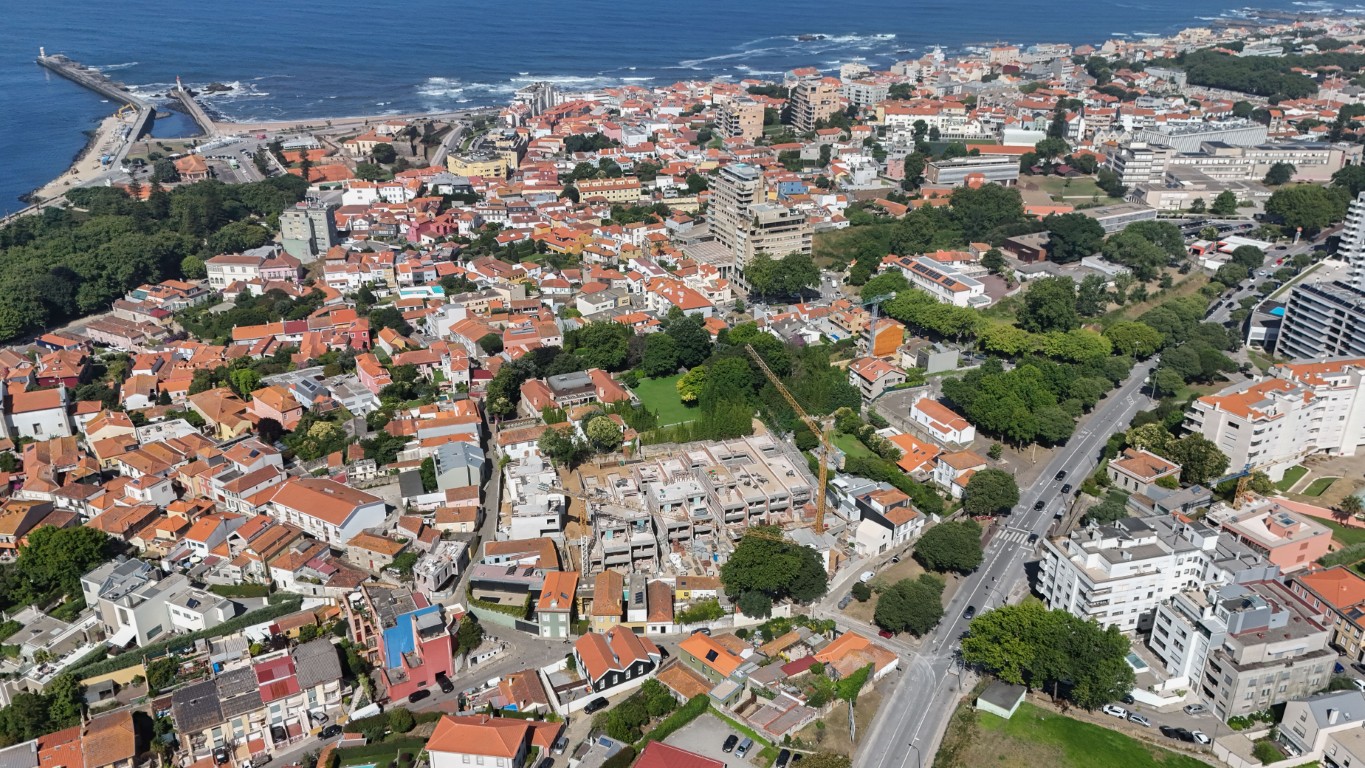 Foz Velha neighborhood near the sea in Porto