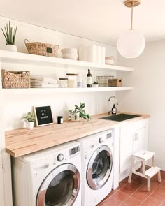 Laundry & practical spaces