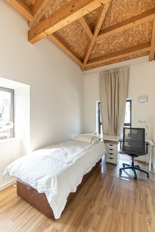 Room 4